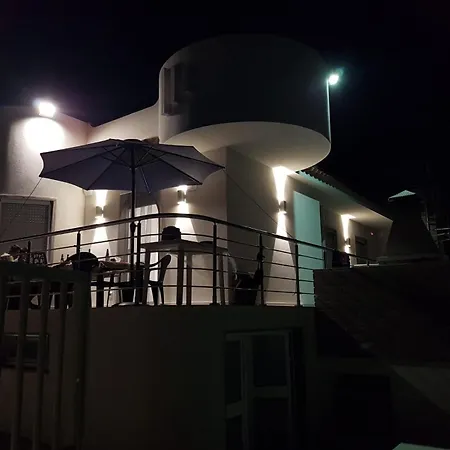 Primavera Villa
